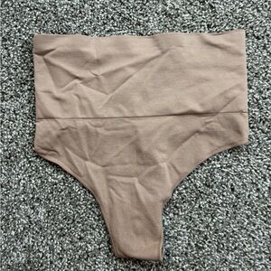 YITTY Women's Tan Shapewear